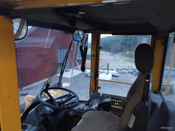 Volvo L90C 27.900ALV0 RAHOITUS/LEASING TARJOLLA!PIENILLÄ TUNNEILLA VOLVO 1998 - Image 11
