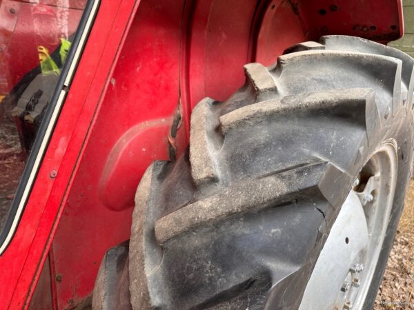 Massey Ferguson 165 MULTIPOWER 8500€alv0 ETUKUORMAAJA* KAUHA* PIENET TUNNIT* SIISTI ALKUPERÄINEN KONE 1972 - Image 9