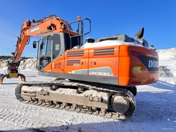 Doosan DX300 LC-5 69.000€alv0 RAHOITUS/LEASING TARJOLLA! TODELLA SIISTI KONE * HYVILLÄ VARUSTEILLA 2015