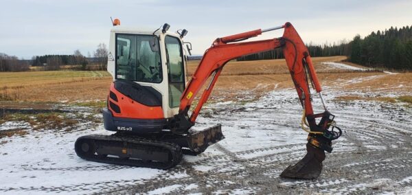 Kubota U25-3 RAHOITUS/LEASING TARJOLLA! ENGCON* KAUHOJA* ASIA PELI KAIVUILLE 2011 - Image 3