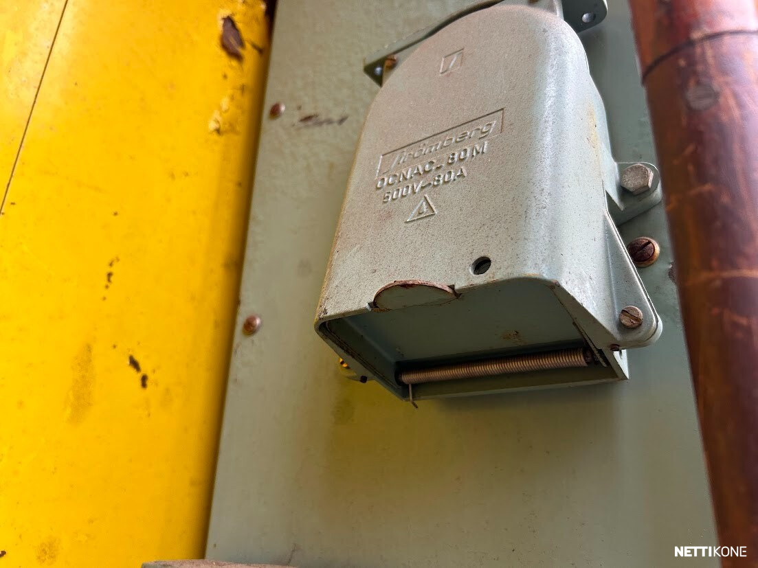 Strömberg **MYYTY**250kVa Generaattori Scanian DS14 V8 moottorilla 1979 - Image 23