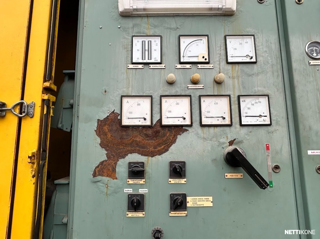 Strömberg **MYYTY**250kVa Generaattori Scanian DS14 V8 moottorilla 1979 - Image 17