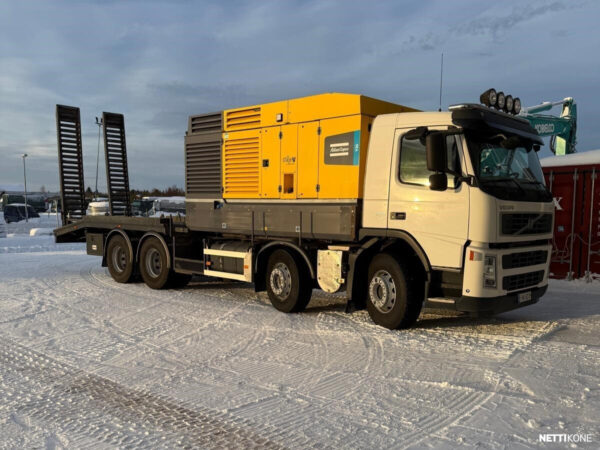 Volvo FH13 400 *Rekisteröity poravaunukäyttöön / työkoneeksi* 2009 - Image 23