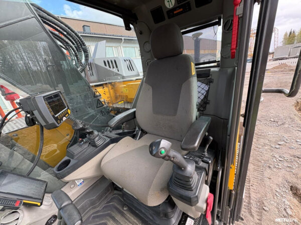 Volvo ECR 235 EL + Leica 3D 93500 alv 0 %*Rahoitus/Leasing tarjolla* 2016 - Image 15