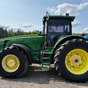 John Deere 8330 69.500€alv0 RAHOITUS/LEASING TARJOLLA! ISO VETURI * SOPIVAT TUNNIT* SIISTI 2007