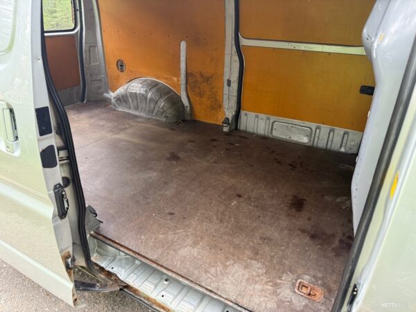 Toyota Hiace 2.5 D-4D 4x4 PITKÄ RAHOITUS TARJOLLA 0€ KÄSIRAHALLA! SIISTI HIACE!! 2008 - Image 13