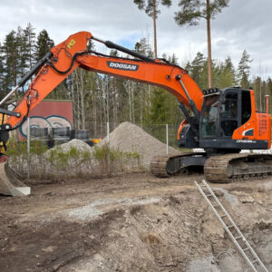 85d34fa44edfded2-large.jpg Doosan DX 235 LCR-5 + Novatron 3D 129 000 alv 0 % *Rahoitus/Leasing tarjolla* *Huippusiisti* 2021