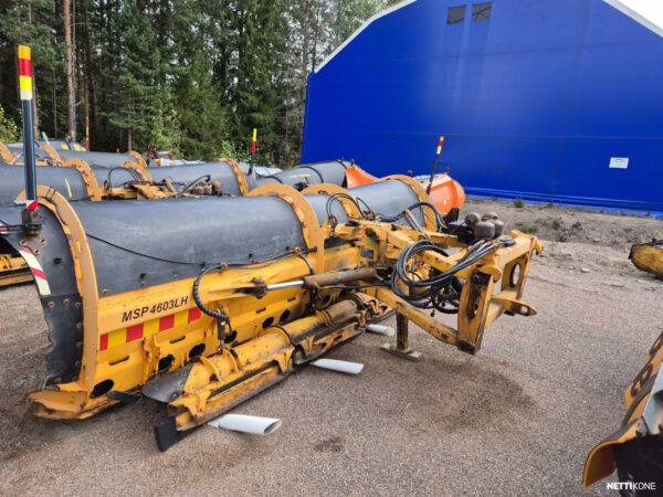 Sisu MYYTY!!!Sisu Polar 625 Works 8x4*4 CK 16M K-KKA-8X4/425+137+136 *Rahoitus/Leasing tarjolla* 2015 - Image 24
