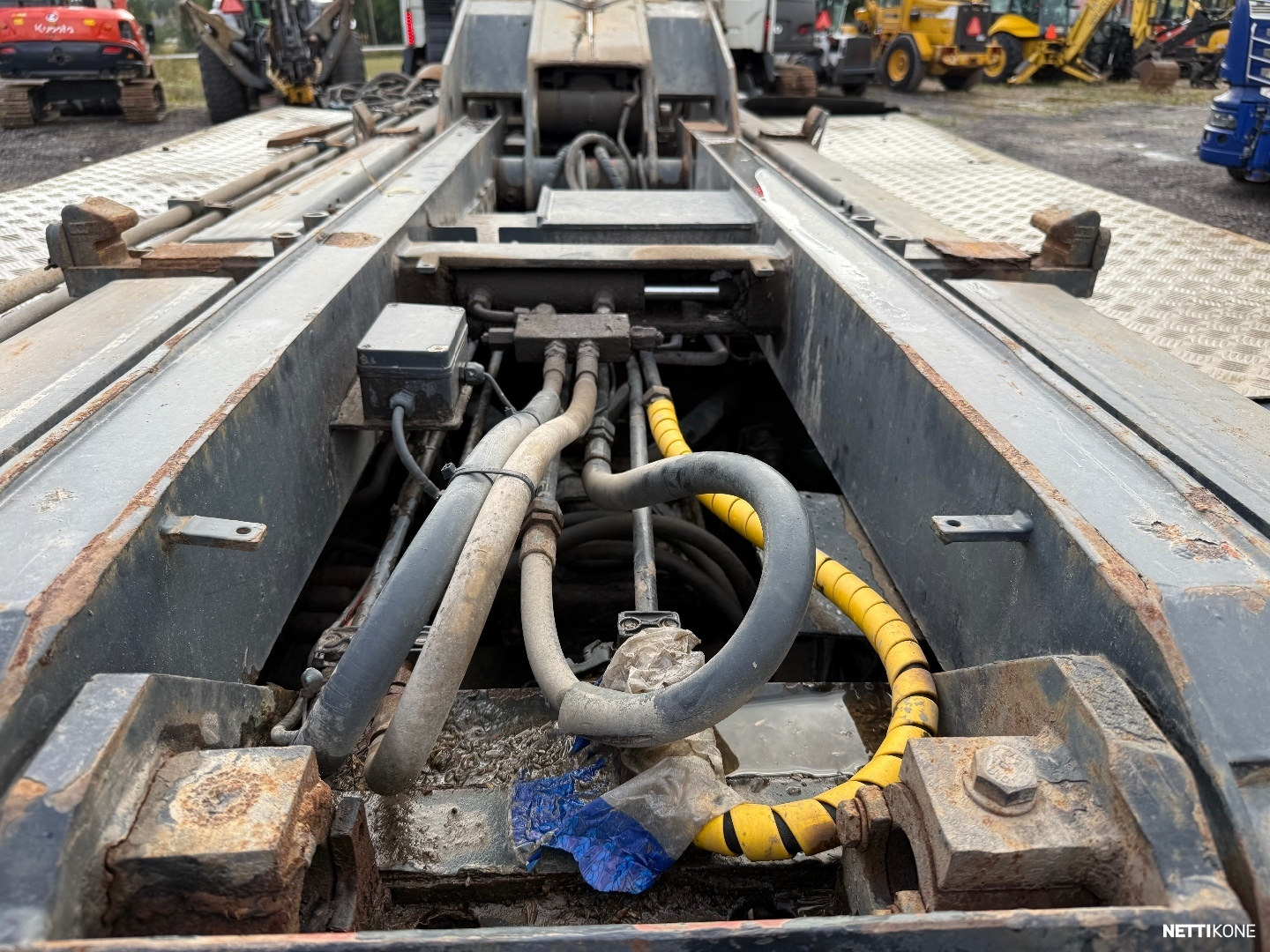 Volvo FM 12 8x4 25.000€alv0 RAHOITUS/LEASING JOAB KOUKKU* LEIMATAAN ENNEN MYYNTIÄ! 2004 - Image 15