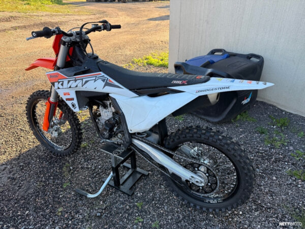 KTM 250 SX-F 2023 - Image 3
