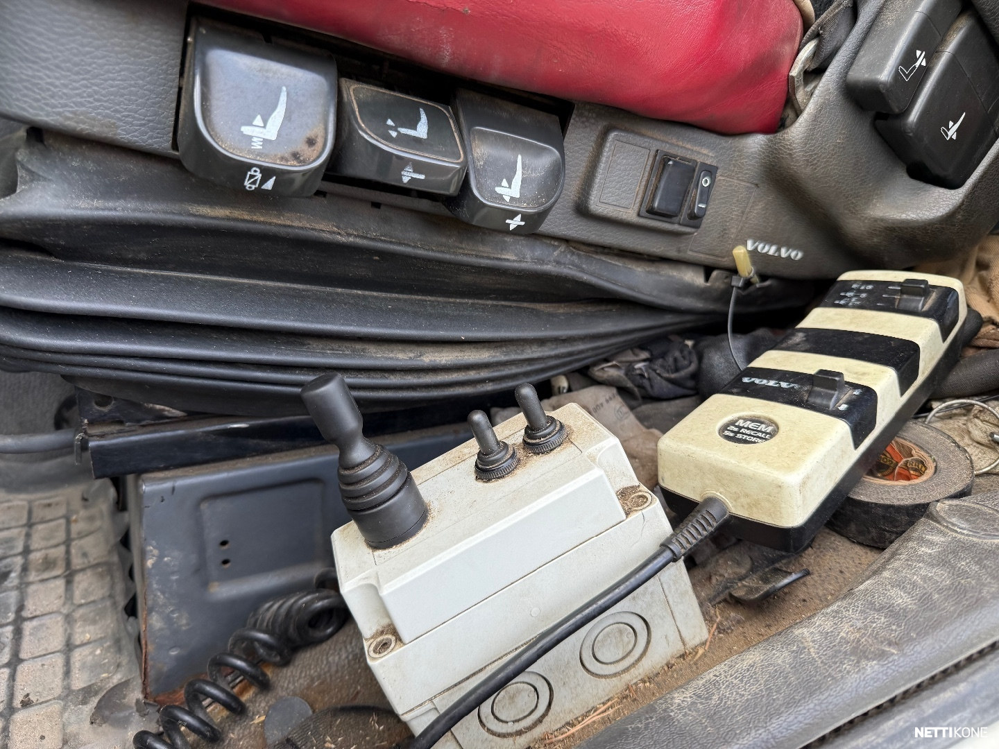 Volvo FM 12 8x4 25.000€alv0 RAHOITUS/LEASING JOAB KOUKKU* LEIMATAAN ENNEN MYYNTIÄ! 2004 - Image 21