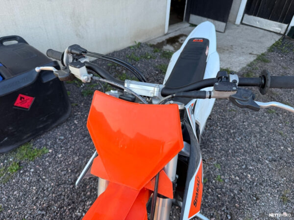 KTM 250 SX-F 2023 - Image 13
