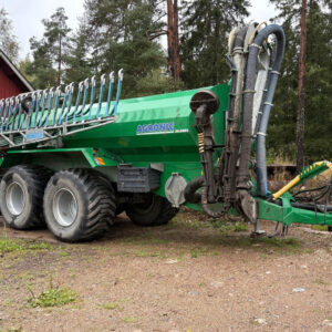 c45a2f720d96e41b-large-1.jpg Agronic 20m3 Sivukuormain Bomech veitsimultain 79 000 alv 0 % *Rahoitus/Leasing tarjolla* 2015