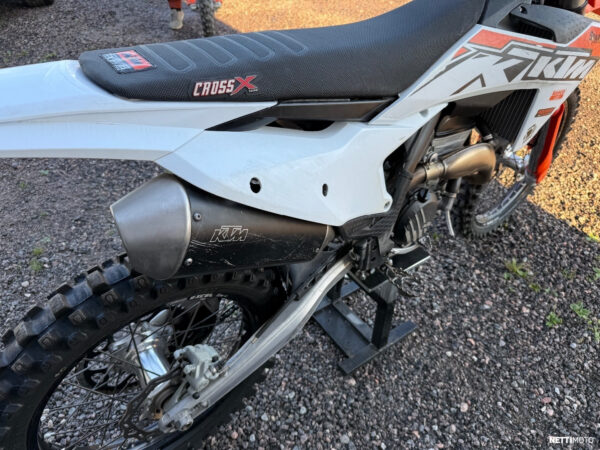 KTM 250 SX-F 2023 - Image 16