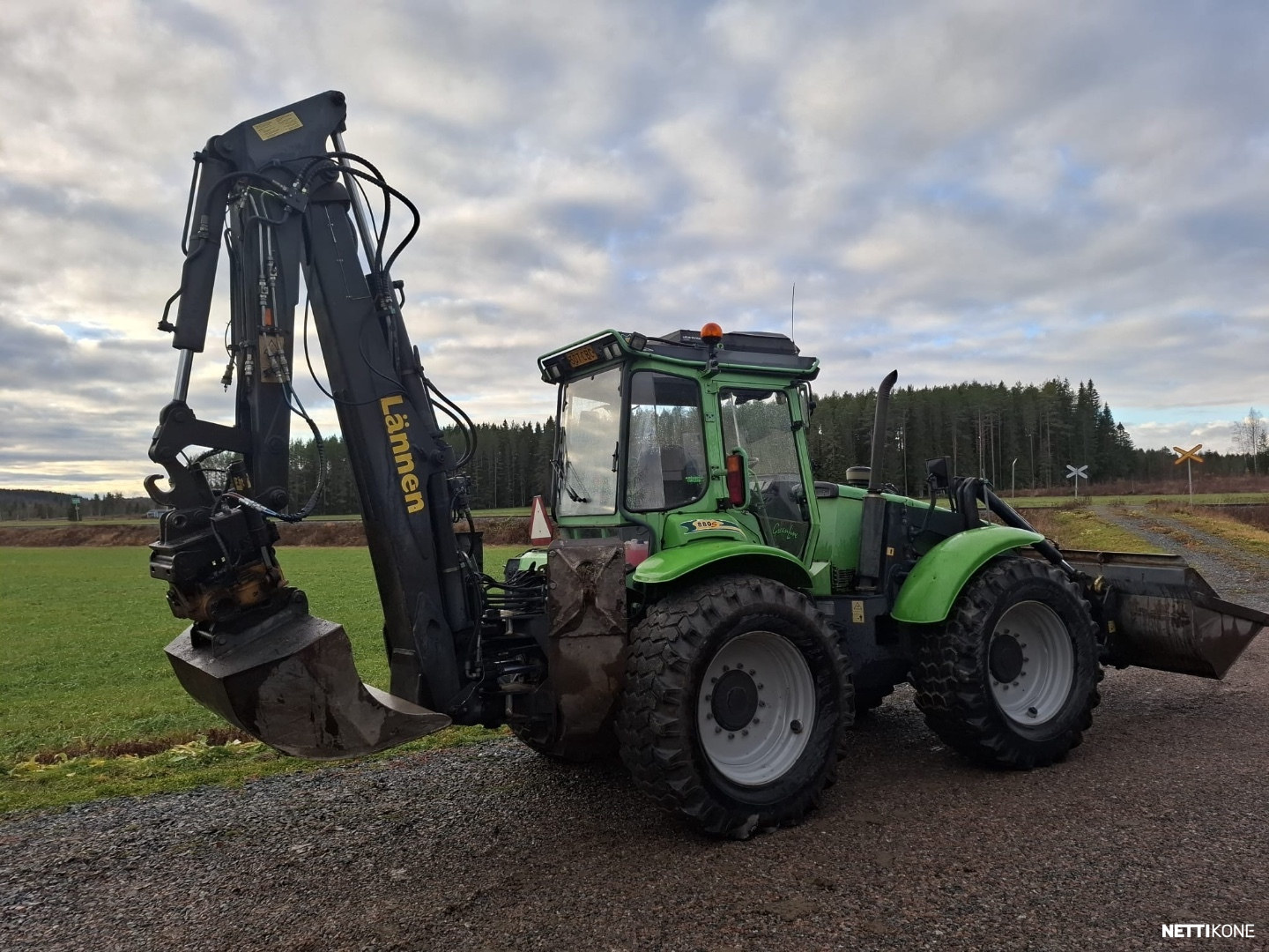 Lännen 880S 29.000€alv0 RAHOITUS/LEASING TARJOLLA! ENGCON* LUISKAKAUHA* TRUKKIPIIKIT* KOURA 2003 - Image 3