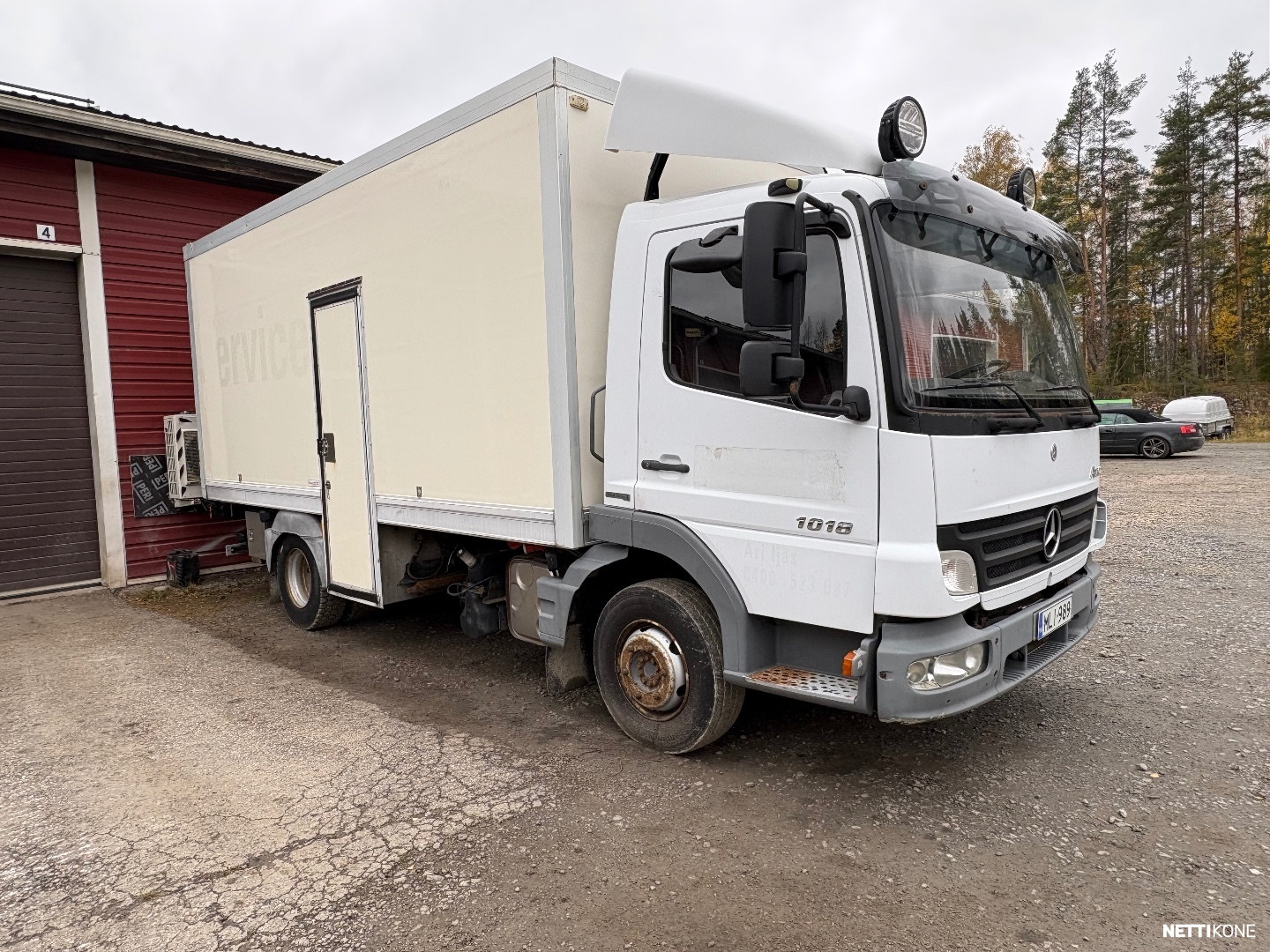 Mercedes-Benz Raskaankaluston Huoltoauto. Atego 1018 Runsaasti valmiuksia, Uusi Aggrekaatti 15kW 2006 - Image 4