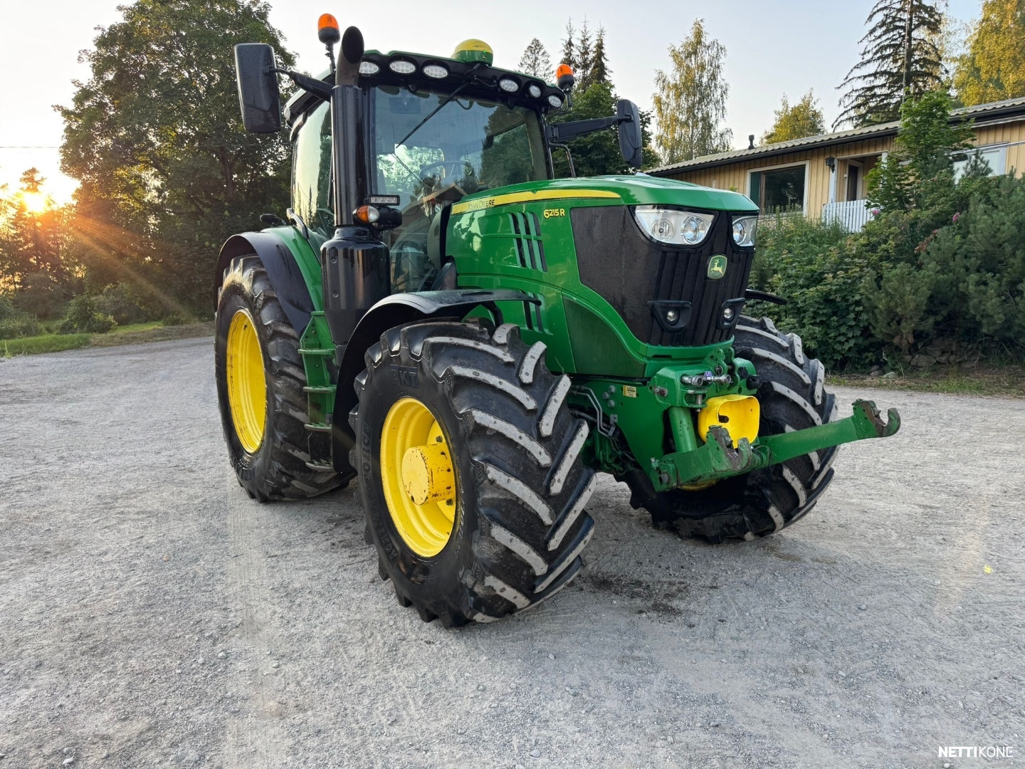 John Deere 6215R 75.000€ ALV0 *RAHOITUS/LEASING TARJOLLA! ETUNOSTOLAITE* ETU PTO* STAGE 4 2017 - Image 4