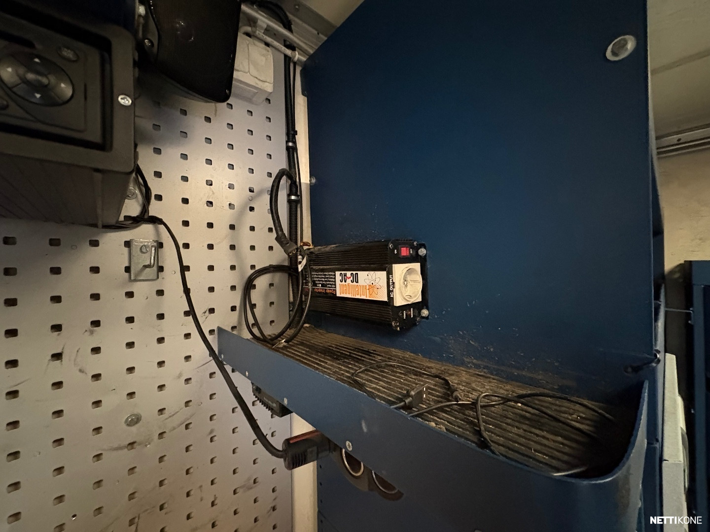 Mercedes-Benz Raskaankaluston Huoltoauto. Atego 1018 Runsaasti valmiuksia, Uusi Aggrekaatti 15kW 2006 - Image 21