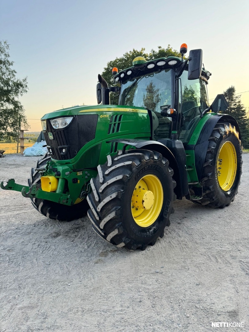 John Deere 6215R 75.000€ ALV0 *RAHOITUS/LEASING TARJOLLA! ETUNOSTOLAITE* ETU PTO* STAGE 4 2017