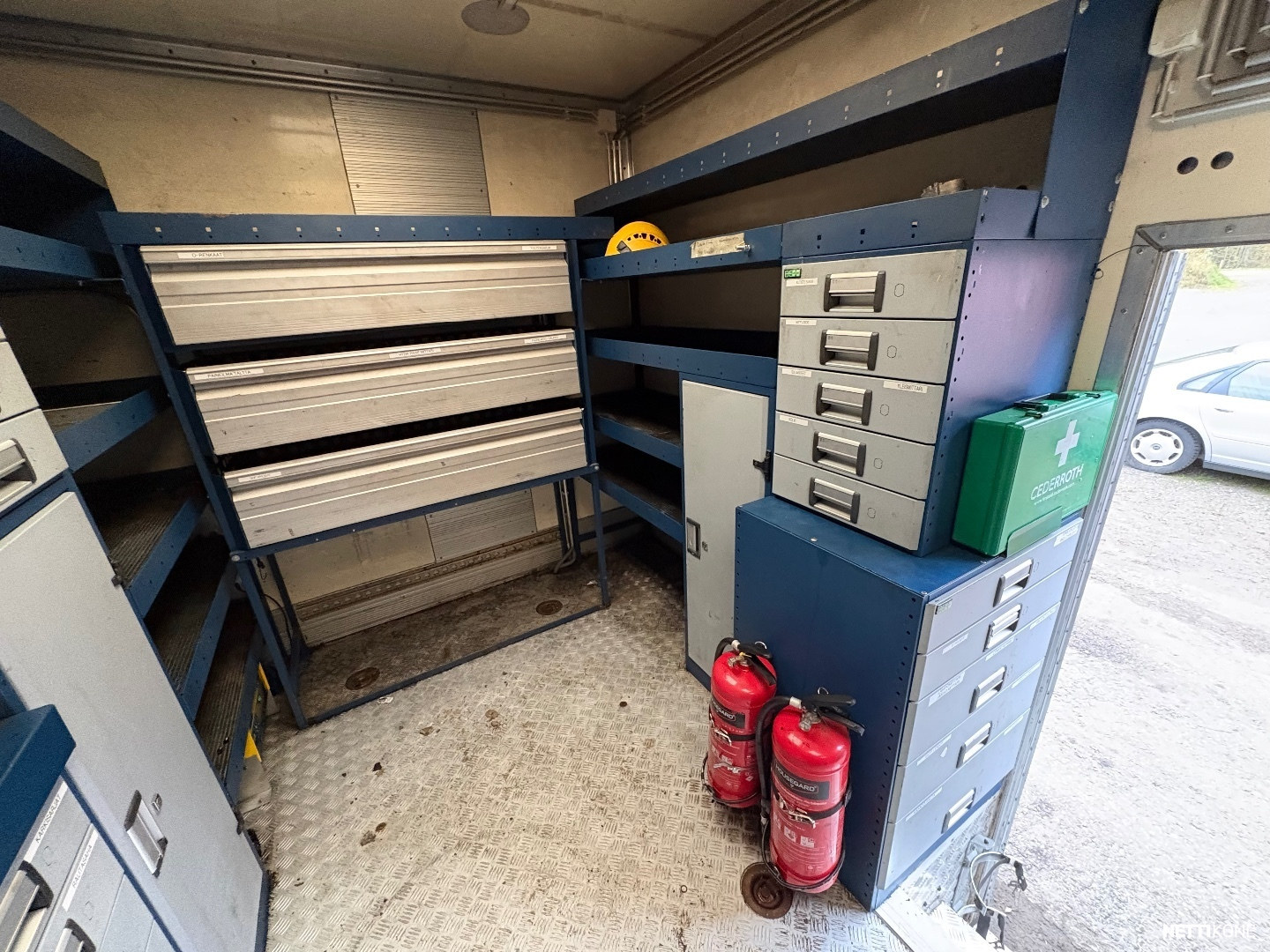 Mercedes-Benz Raskaankaluston Huoltoauto. Atego 1018 Runsaasti valmiuksia, Uusi Aggrekaatti 15kW 2006 - Image 10