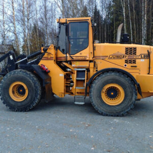 aab215fb1dcb06e5-large.jpg Ljungby Maskin L20 95.000€alv0 RAHOITUS/LEASING TARJOLLA! SIISTI KONE! HUIPPU VARUSTEET 2016