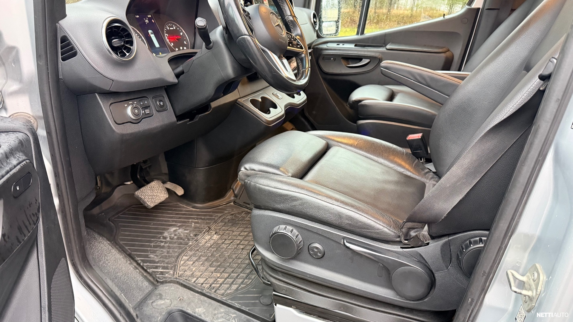 Mercedes-Benz Sprinter 319 3.0L RAHOITUS TARJOLLA! SIISTI MERSU! ALV VÄH KELPOINEN!! 2019 - Image 21