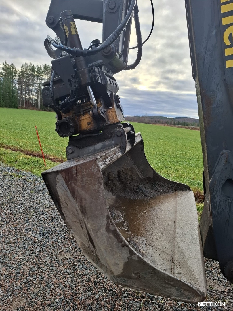 Lännen 880S 29.000€alv0 RAHOITUS/LEASING TARJOLLA! ENGCON* LUISKAKAUHA* TRUKKIPIIKIT* KOURA 2003 - Image 6