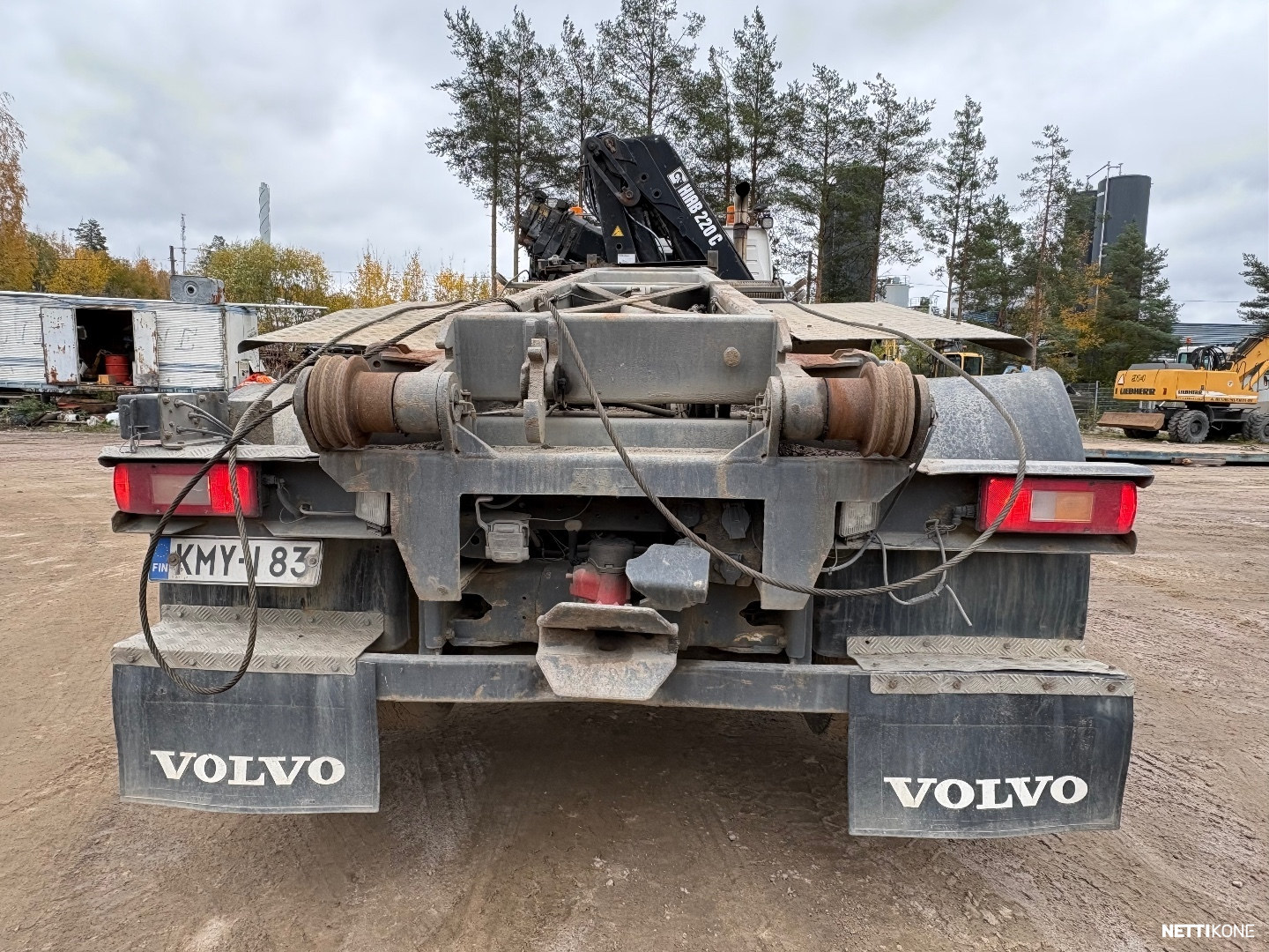 Volvo FM 420 8x4 Vaijerilaite + HIAB 220 C-4 nosturi Kauppaan kuuluu konelava ja roskalava 2002 - Image 7