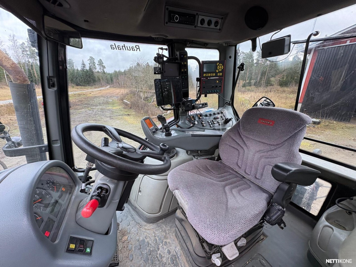 Valtra N 141 Advance 43500€ alv 0 % *Rahoitus/Leasing tarjolla* 2007 - Image 19