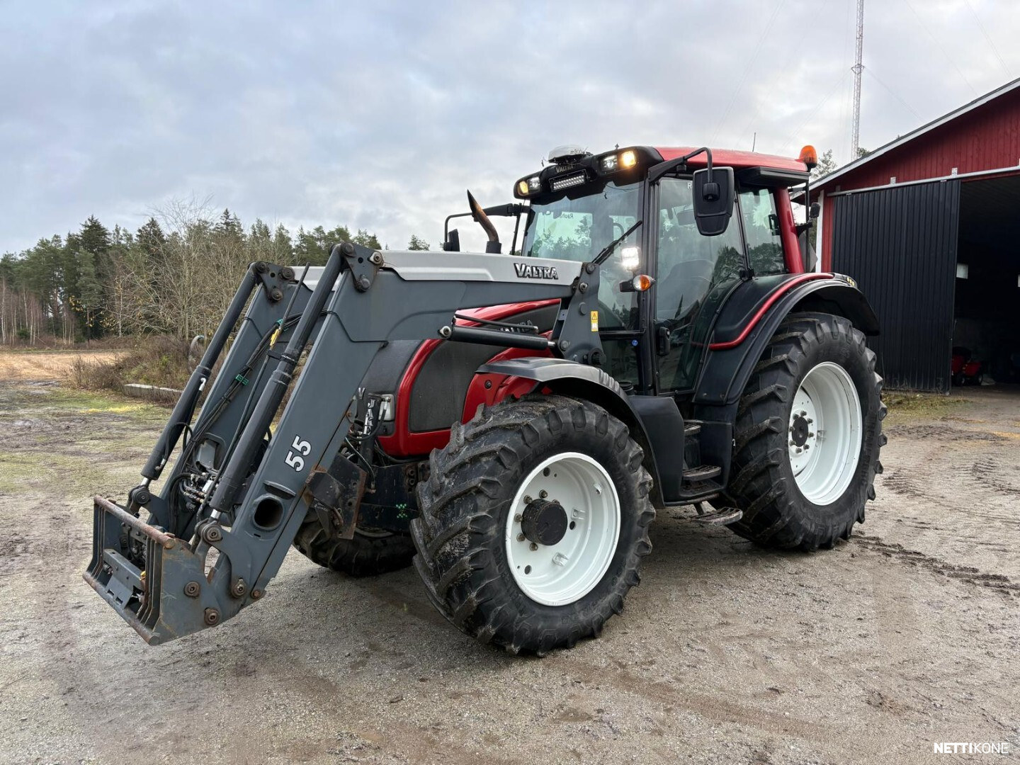 Valtra N 141 Advance 43500€ alv 0 % *Rahoitus/Leasing tarjolla* 2007