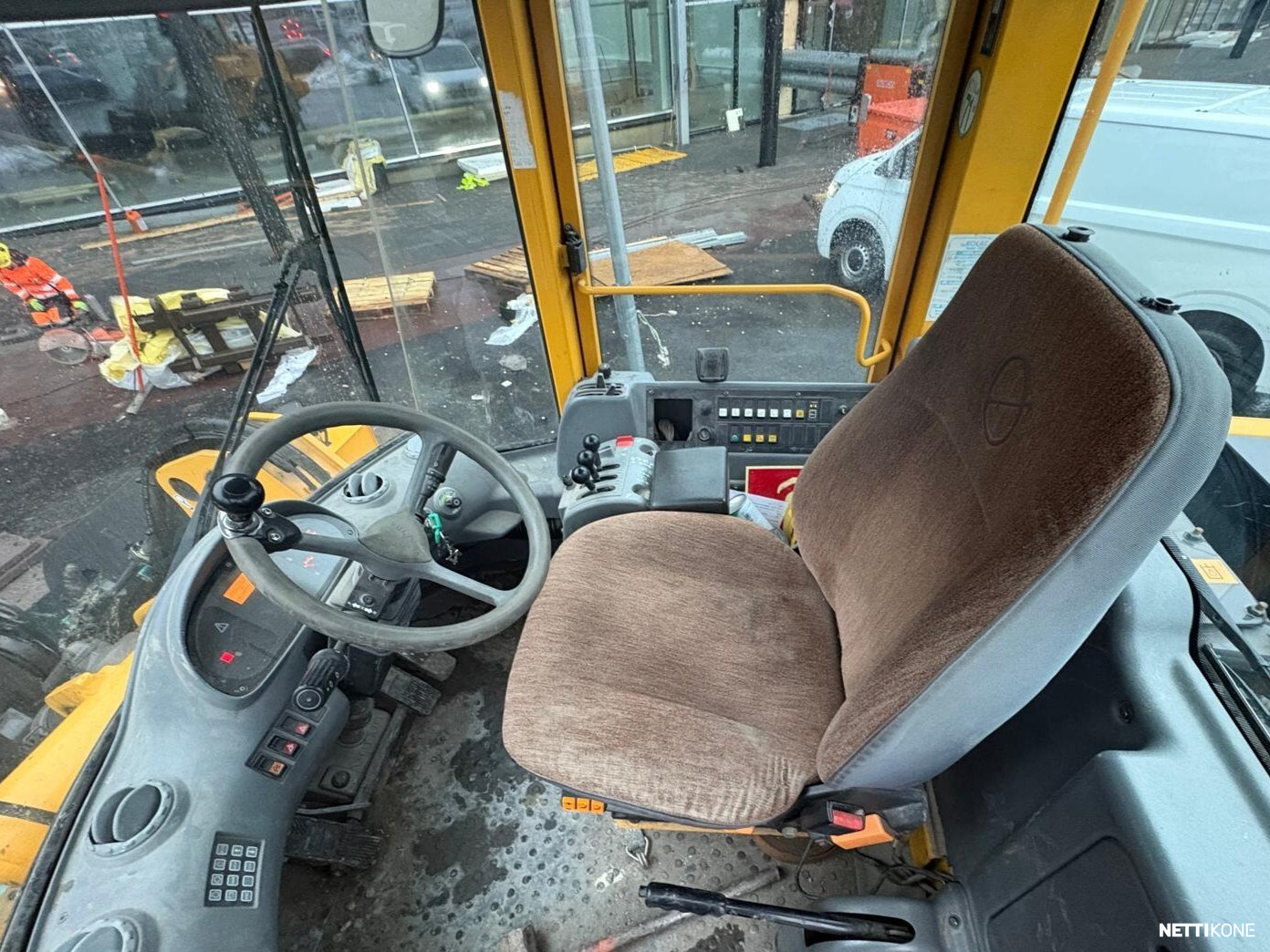 Volvo L 70 D 45 000 alv 0 % *Huippusiisti yksilö* 2002 - Image 15