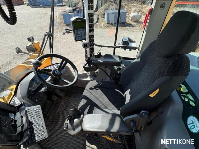 Volvo L 180 H MYYTY !! 139 000 alv 0 % *Uudet renkaat* *Vaaka* *V-kauha* *Rahoitus/Leasing tarjolla!* 2016 - Image 15