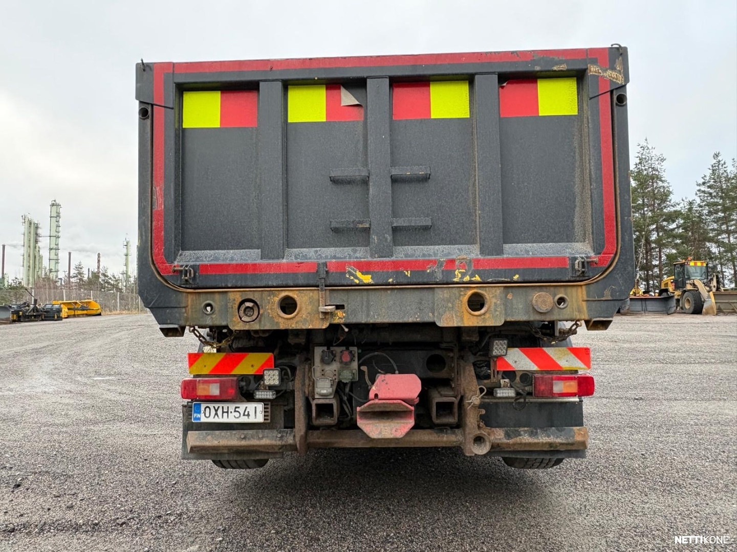 Volvo MYYTY !!FH540 PERÄVAUNU KOME* AURAVARUSTEET* SUOLAKONTTI* SIVUAURA 2018 - Image 8