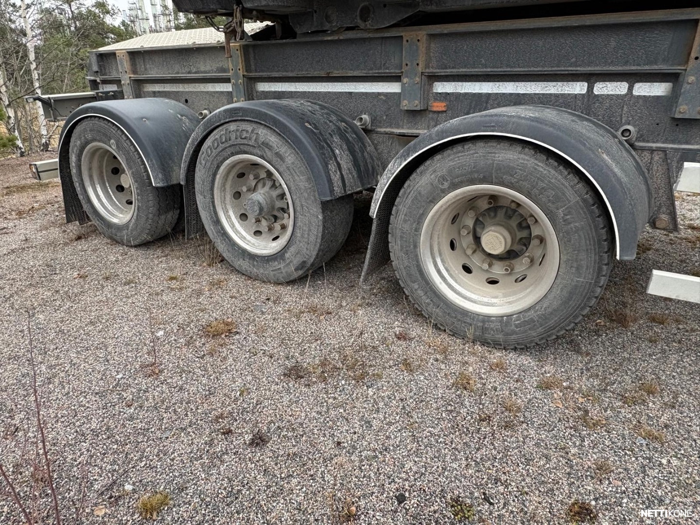 Volvo MYYTY !!FH540 PERÄVAUNU KOME* AURAVARUSTEET* SUOLAKONTTI* SIVUAURA 2018 - Image 17