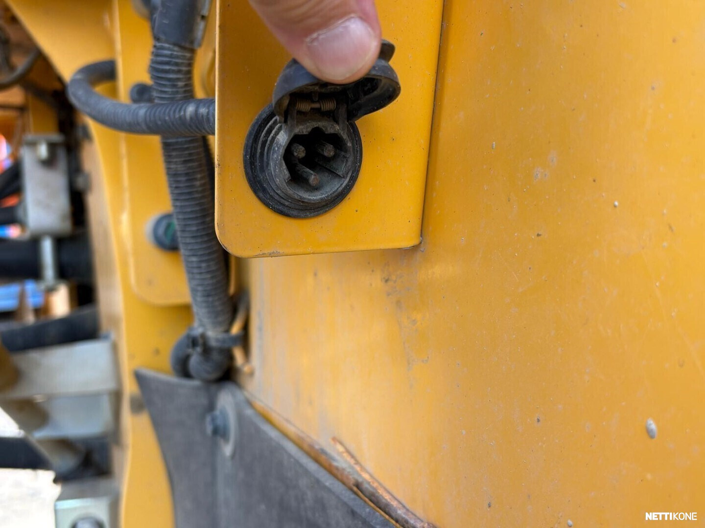 Volvo L 220 H VARATTU !!! 157 000 alv 0 % *Rahoitus/Leasing tarjolla* *Uudet renkaat* *V-kauha* *Vaaka* *1-omistaja* 2017 - Image 13