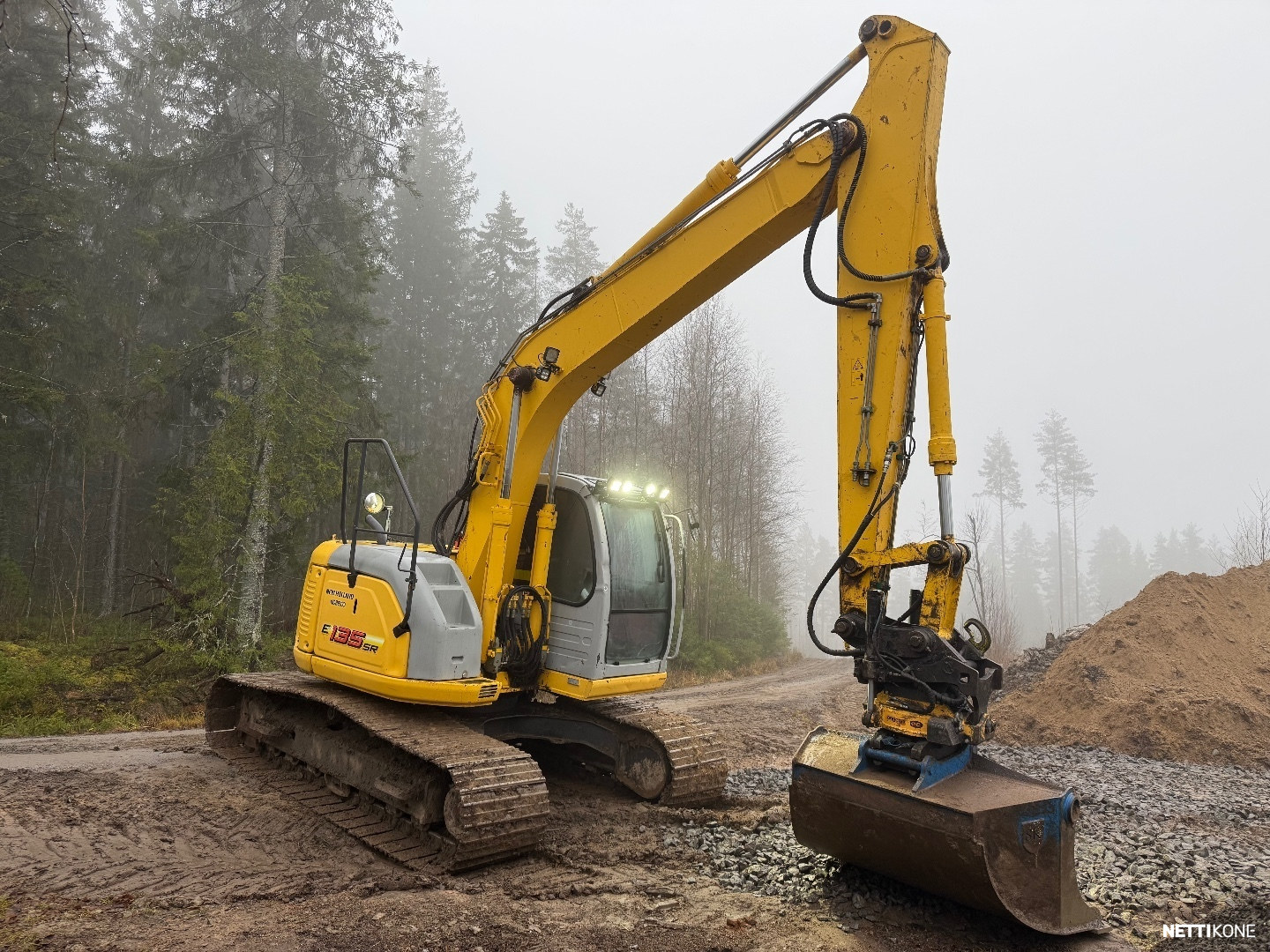 New Holland E135SR-1ES MYYTY !!! 32.000€ RAHOITUS/LEASING TARJOLLA* ENGCON*LUISKAKAUHA 2007 - Image 9