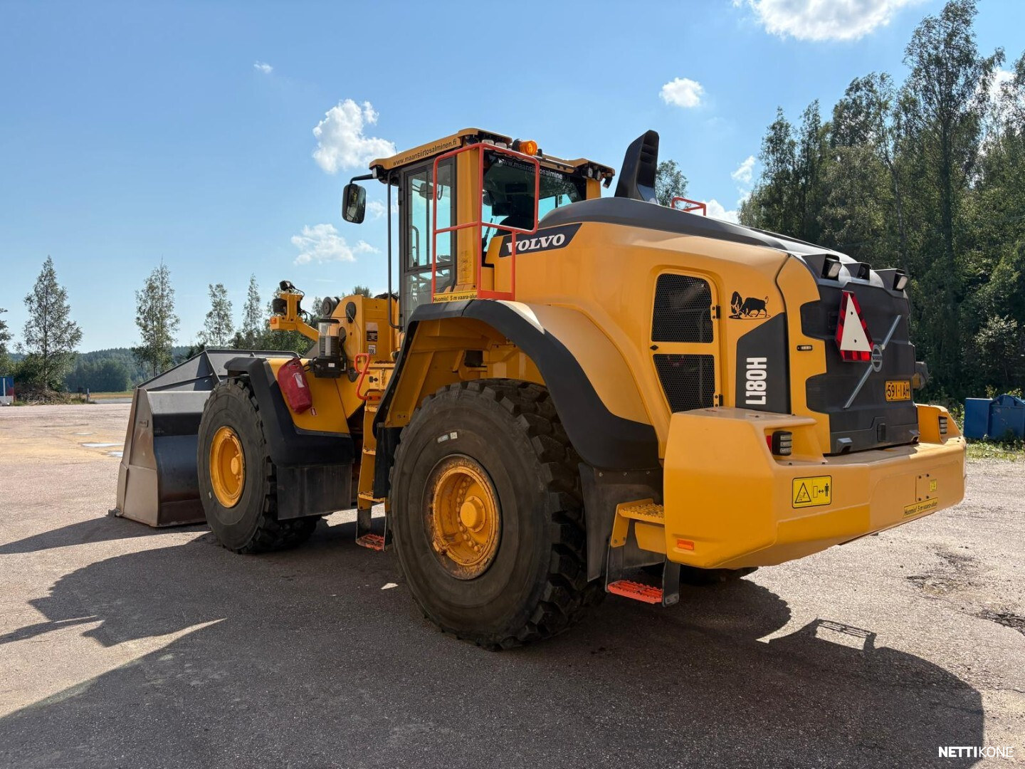 Volvo L 180 H MYYTY !! 139 000 alv 0 % *Uudet renkaat* *Vaaka* *V-kauha* *Rahoitus/Leasing tarjolla!* 2016 - Image 3