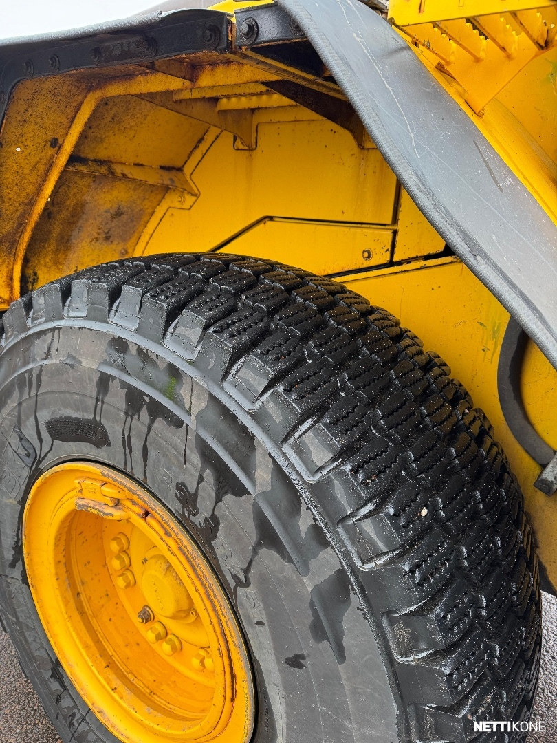 Volvo L 120 F 50.500€ALV0 RAHOITUS/LEASING TARJOLLA! VAAKA* LAMELLI RENKAAT HYVÄT* HUOLLETTU* SIISTI KONE! 2008 - Image 11