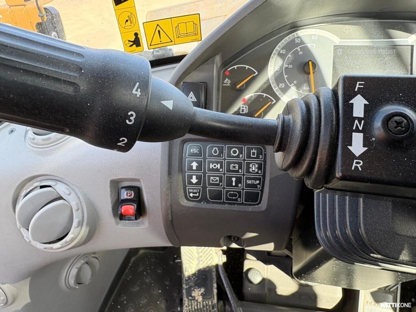 Volvo L 220 H VARATTU !!! 157 000 alv 0 % *Rahoitus/Leasing tarjolla* *Uudet renkaat* *V-kauha* *Vaaka* *1-omistaja* 2017 - Image 18