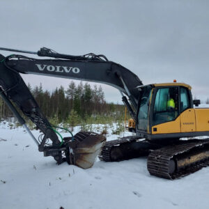 9bef0a453b3d843f-large.jpg Volvo EC 210 CL 27900 alv 0 % *Rahoitus/Leasing tarjolla* 2008