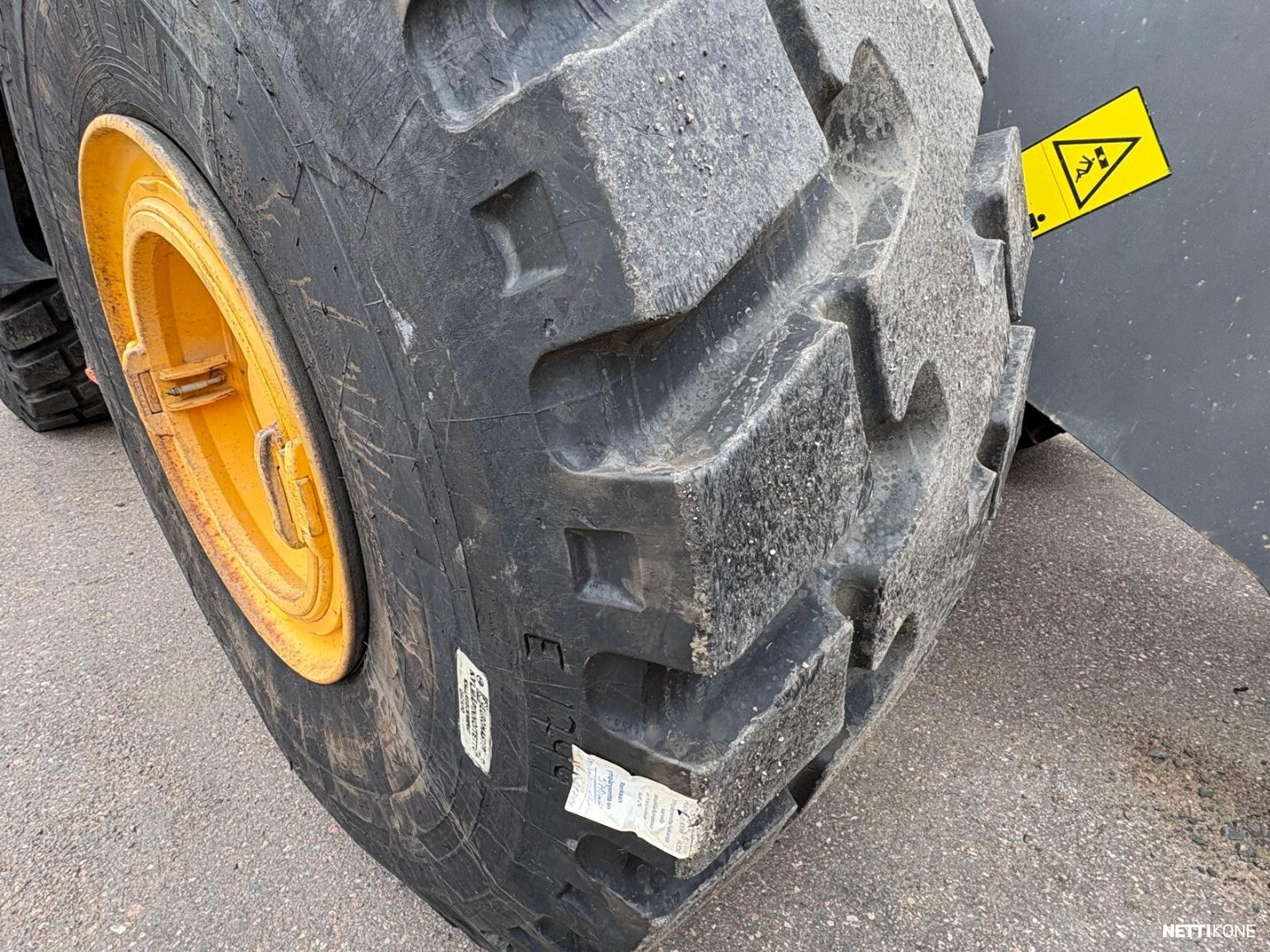 Volvo L 220 H VARATTU !!! 157 000 alv 0 % *Rahoitus/Leasing tarjolla* *Uudet renkaat* *V-kauha* *Vaaka* *1-omistaja* 2017 - Image 10