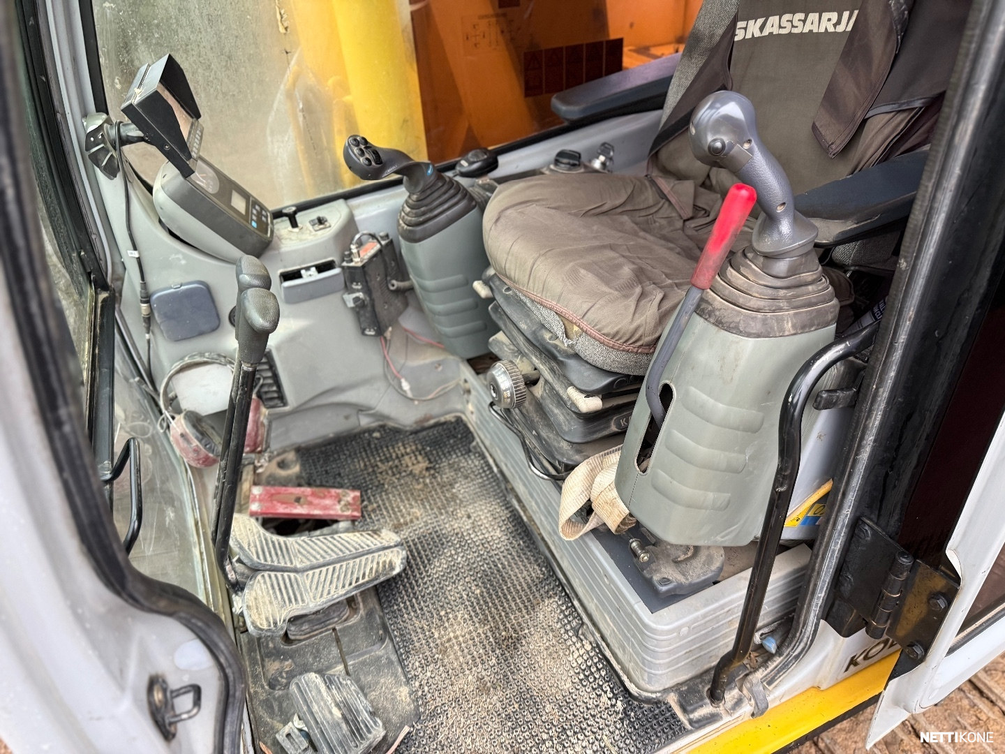 New Holland E135SR-1ES MYYTY !!! 32.000€ RAHOITUS/LEASING TARJOLLA* ENGCON*LUISKAKAUHA 2007 - Image 25