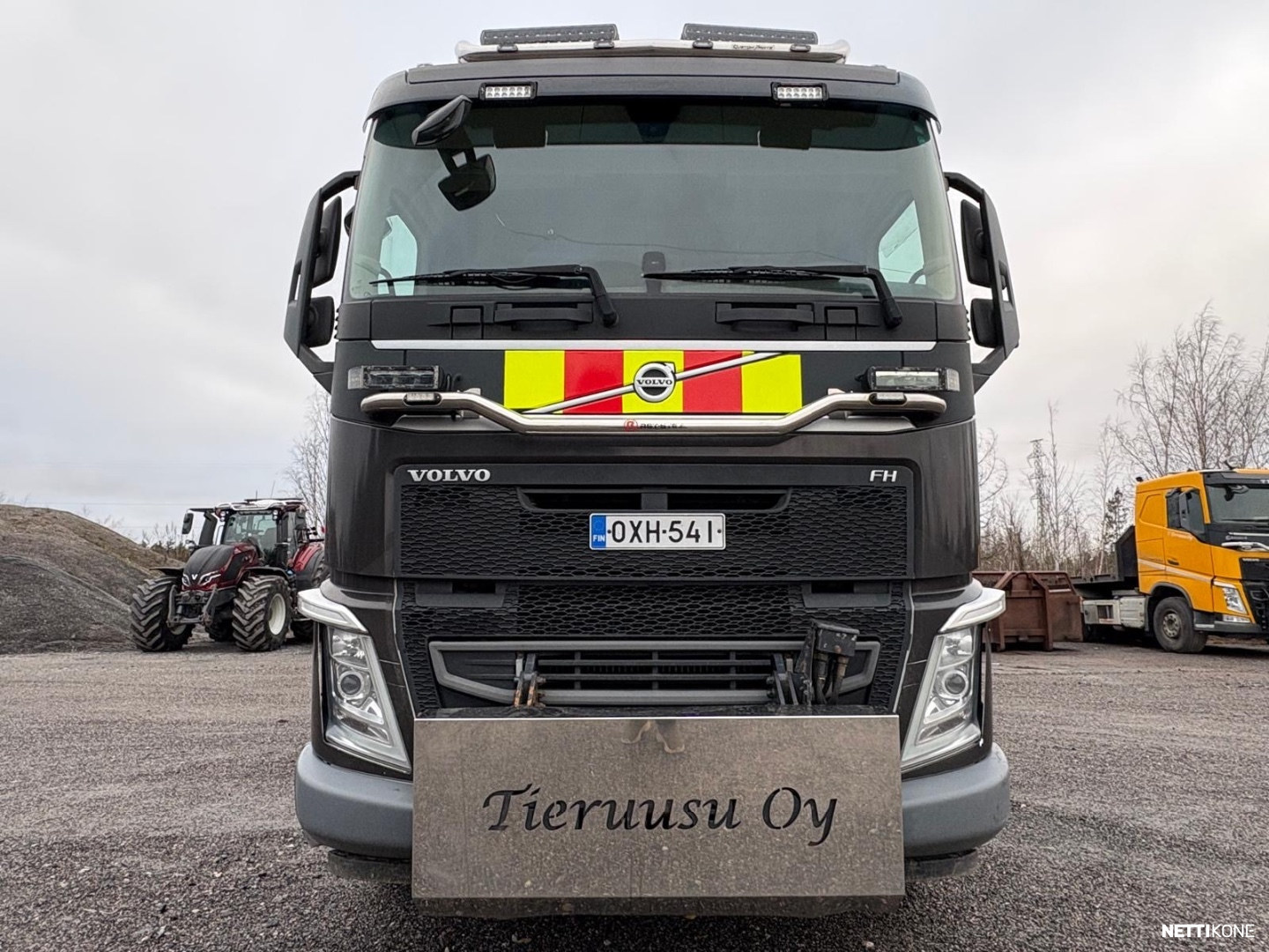 Volvo MYYTY !!FH540 PERÄVAUNU KOME* AURAVARUSTEET* SUOLAKONTTI* SIVUAURA 2018 - Image 7