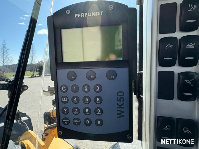 Volvo L 180 H MYYTY !! 139 000 alv 0 % *Uudet renkaat* *Vaaka* *V-kauha* *Rahoitus/Leasing tarjolla!* 2016 - Image 17