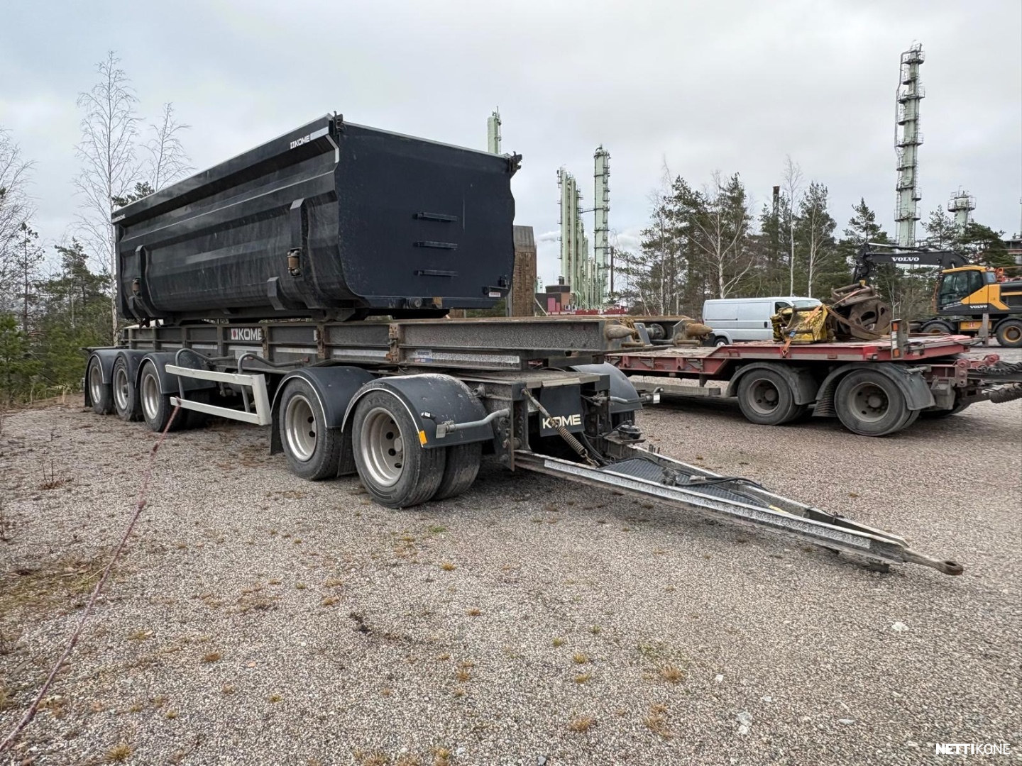 Volvo MYYTY !!FH540 PERÄVAUNU KOME* AURAVARUSTEET* SUOLAKONTTI* SIVUAURA 2018 - Image 12