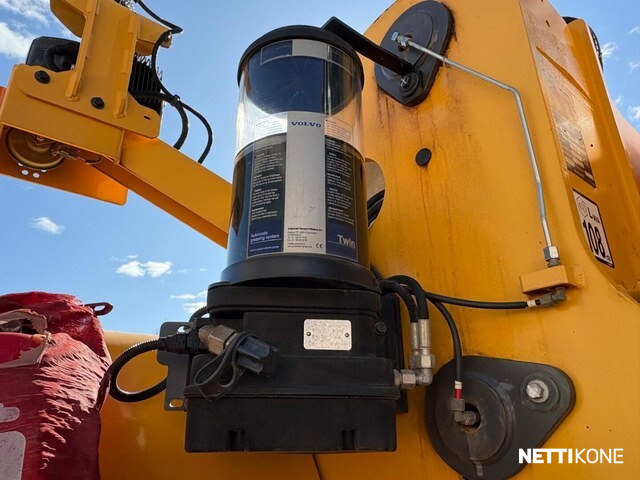 Volvo L 180 H MYYTY !! 139 000 alv 0 % *Uudet renkaat* *Vaaka* *V-kauha* *Rahoitus/Leasing tarjolla!* 2016 - Image 8