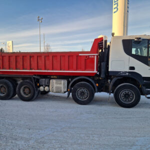 291098bc1e85f73e-large.jpg Iveco Trakker 500 8x4 Euro 6 68 000 alv 0 % *Rahoitus/Leasing tarjolla* 2017