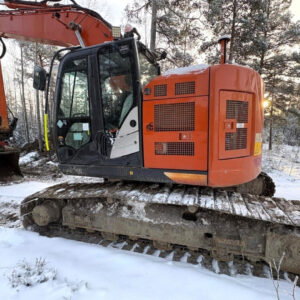 Hitachi ZX 225 USLC-6 158 000 alv 0 % *Uusi Novatron 3D* *Rototilt R8+pihti* *Luiskakauha* *Rahoitus/Leasing tarjolla* 2021