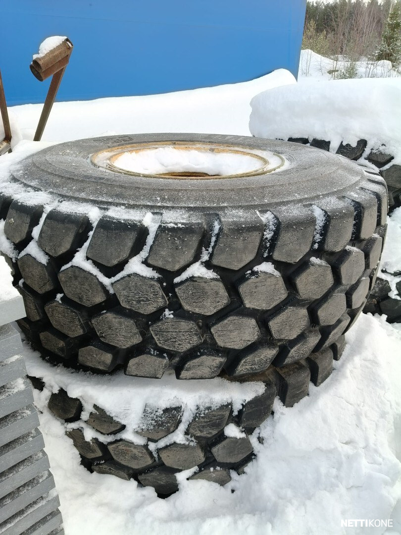 Volvo L 90 C MYYTY/SOLD ! 30500 alv 0 % *VAAKA* *2XRENKAAT* *RASVARI* *LISÄHYDRAULIIKKA* *RAHOITUS TARJOLLA* 1999 - Image 23