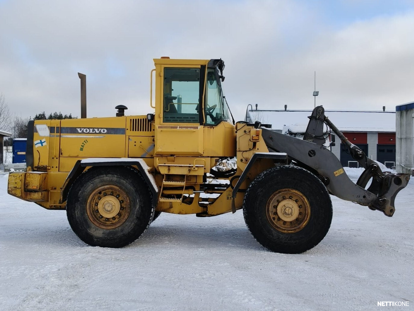 Volvo L 90 C MYYTY/SOLD ! 30500 alv 0 % *VAAKA* *2XRENKAAT* *RASVARI* *LISÄHYDRAULIIKKA* *RAHOITUS TARJOLLA* 1999 - Image 8